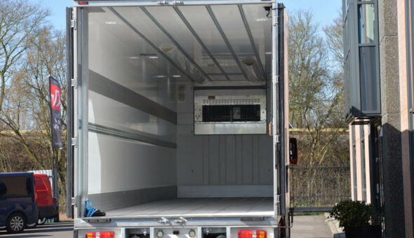 Isotherm City-trailer with an isolated box body