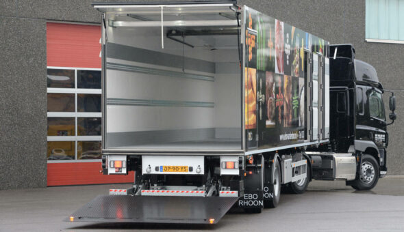 Isotherm semi-trailer for refrigated meat transport with lots custom spefications